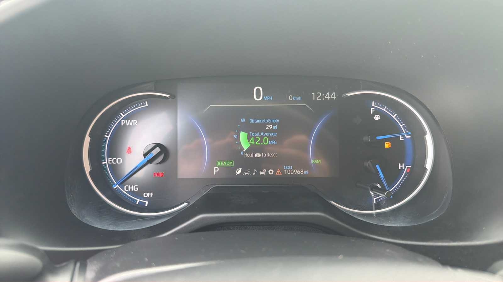 Used 2024 Silver Sky Metallic Toyota Hybrid XLE image 17