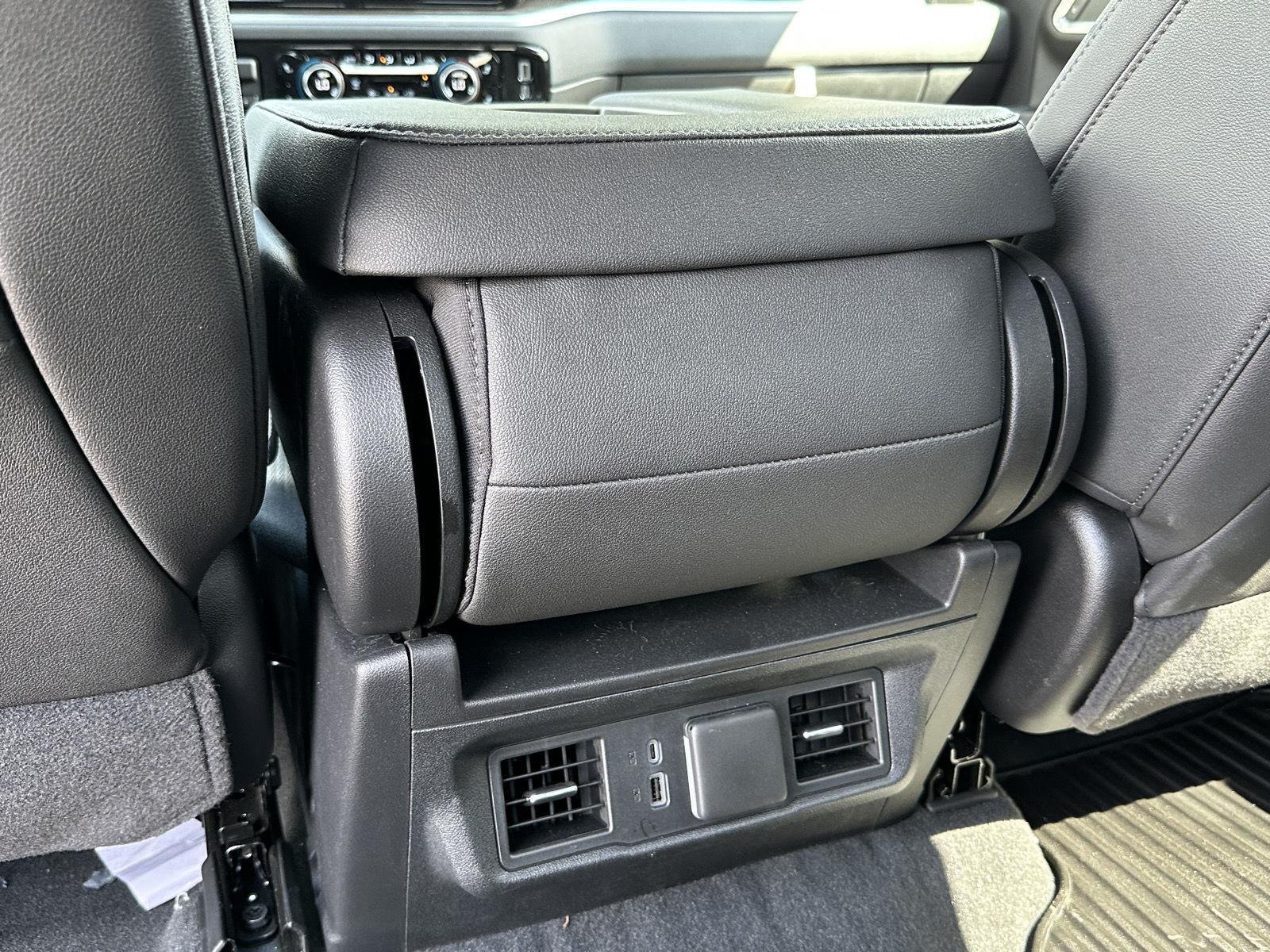 2026 Chevrolet Silverado 3500 HD LT - Photo 21