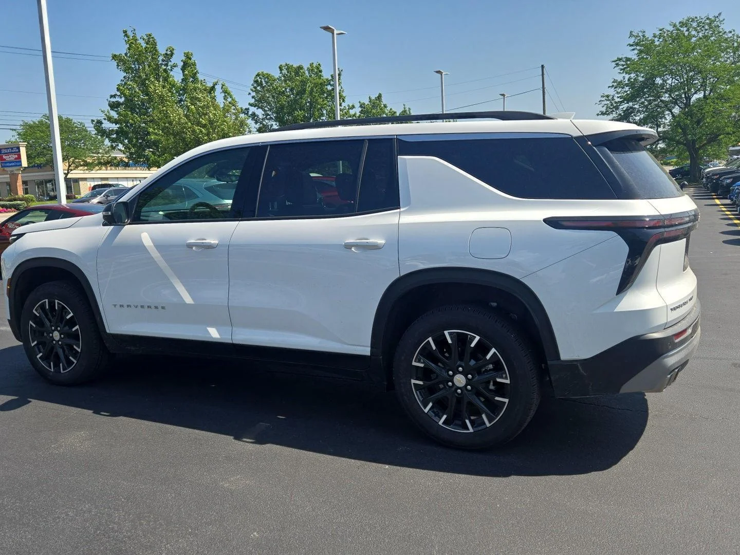 Used 2026 Summit White Chevrolet AWD LT image 2