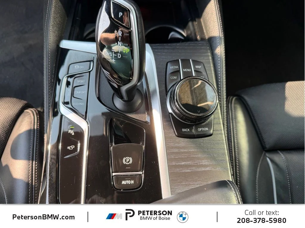 Used 2023 Black BMW M550i xDrive image 21