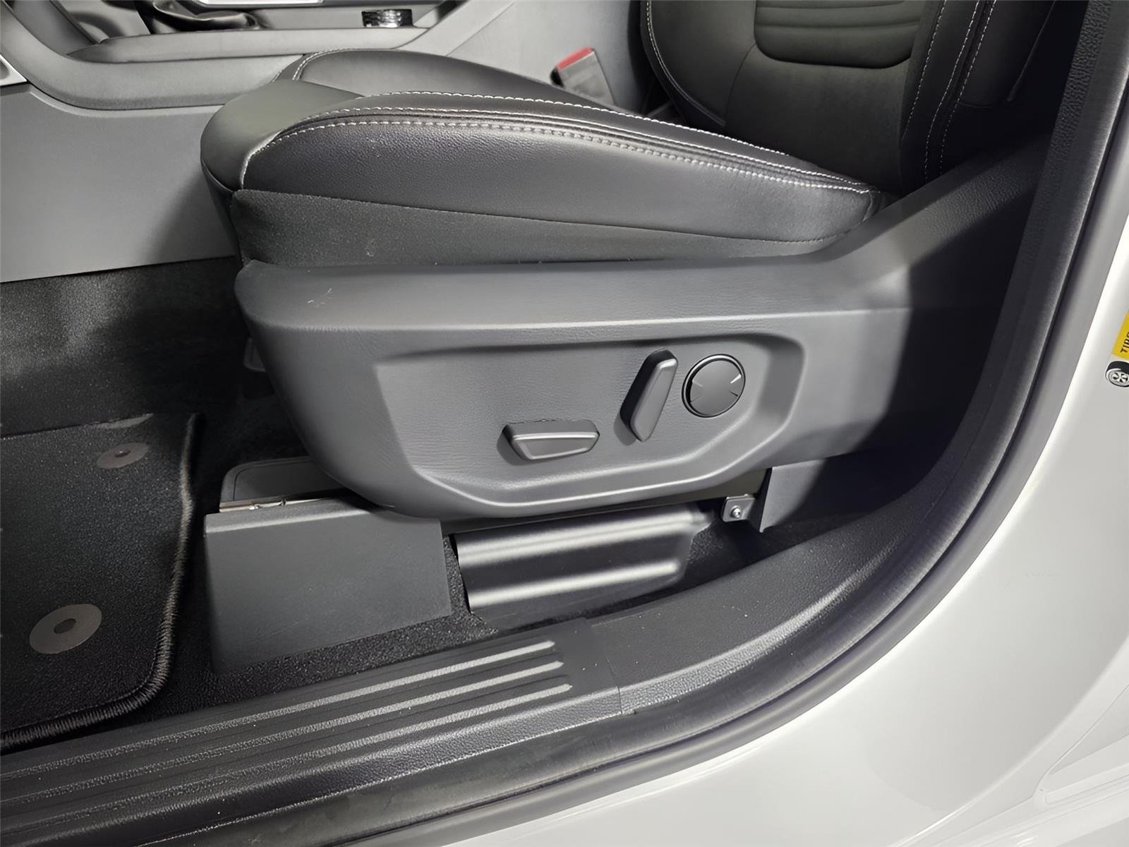 2025 Ford Ranger Lariat - Photo 14
