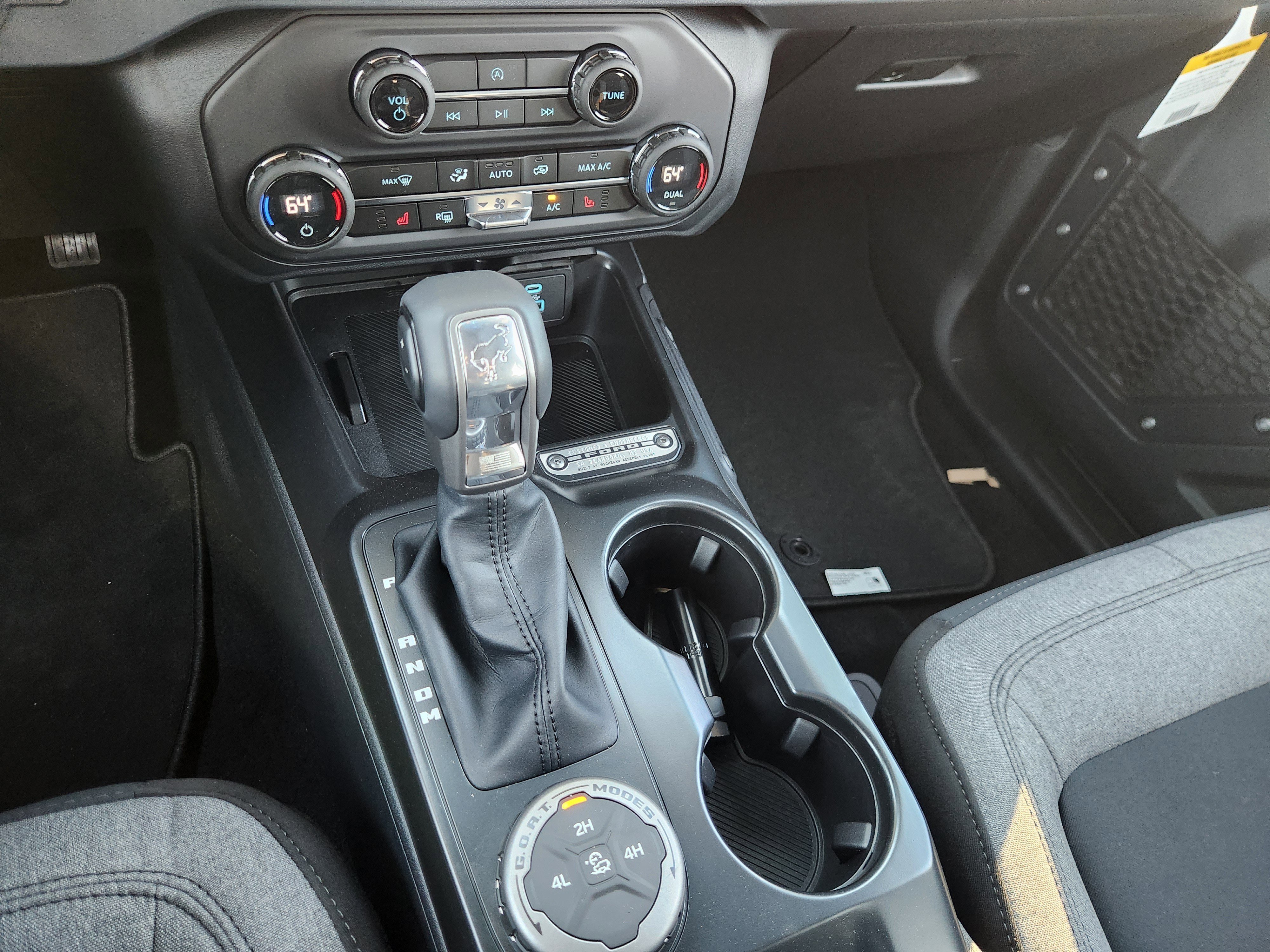 New 2025 Carbonized Gray Metallic Ford Big Bend image 14