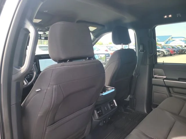 Used 2024 Silver Ford XLT image 12