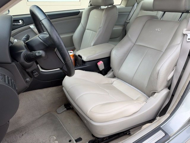 Used 2005 Gray INFINITI  image 9