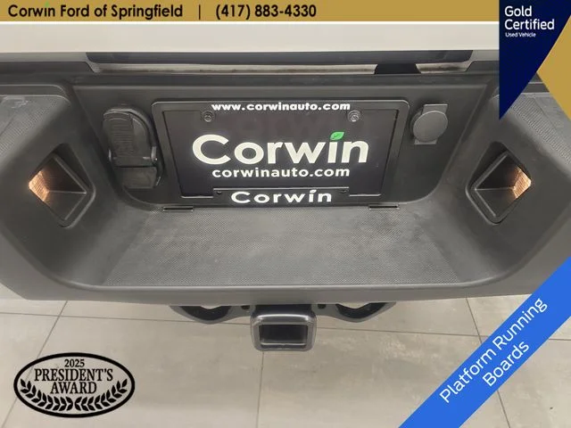 Certified Used 2025 Oxford White Ford XLT image 18