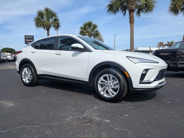 New 2026 Summit White Buick Preferred image 2
