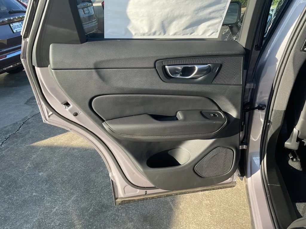 New 2026 Silver Volvo B5 Plus image 14