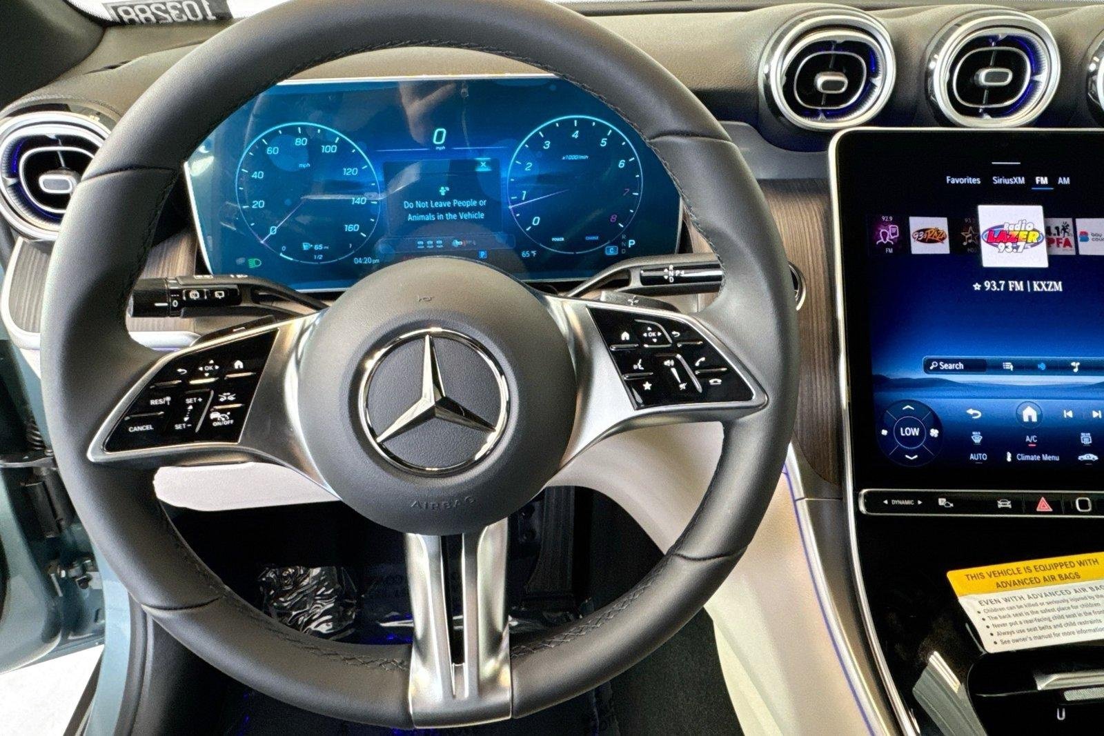 New 2026 Verde Silver Metallic Mercedes-Benz GLC 300 image 11