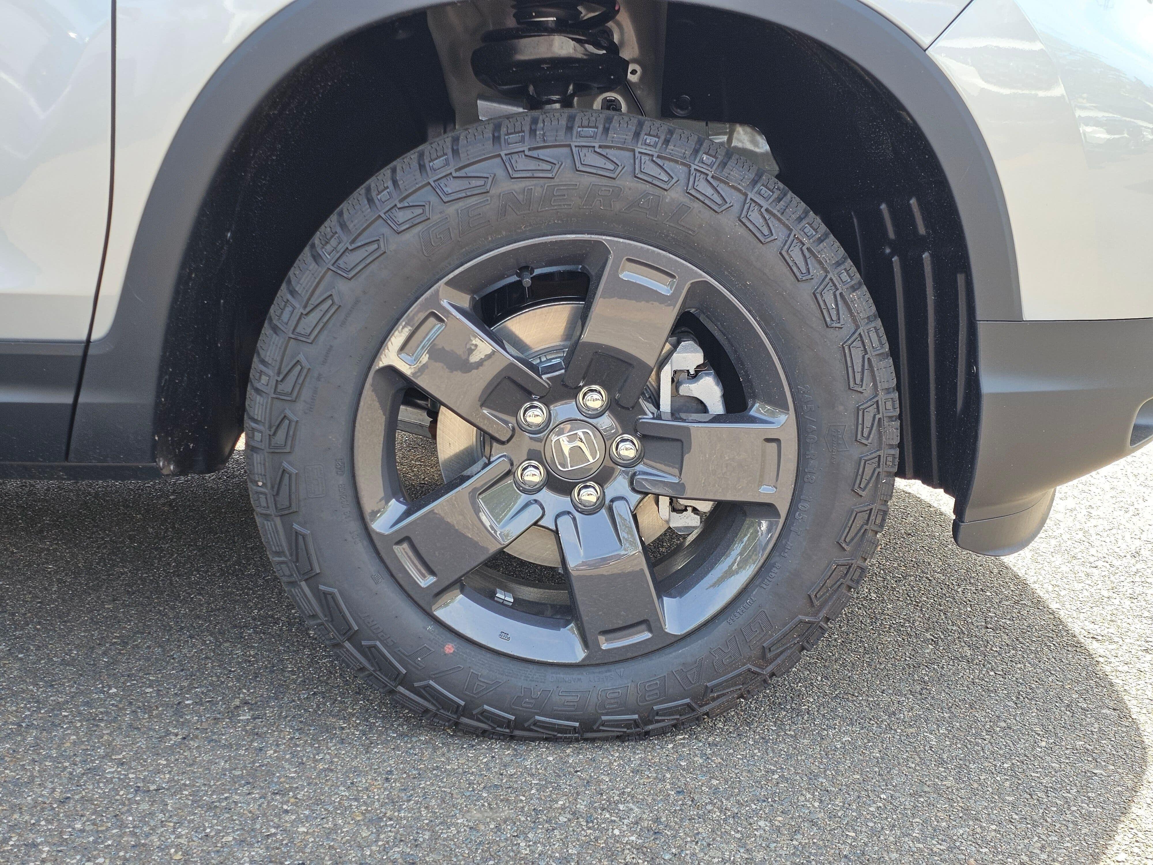 2026 Honda Ridgeline TrailSport - Photo 9