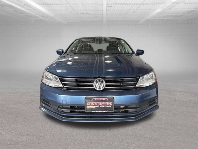 3VW2B7AJ0HM288143