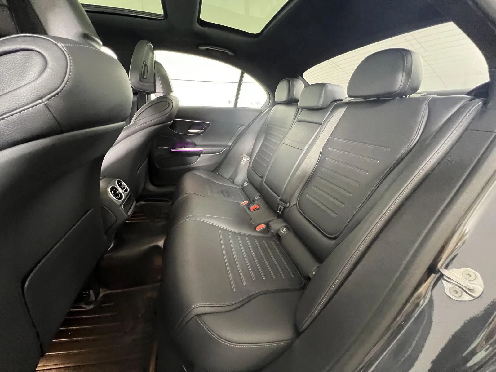 Used 2023 Graphite Grey Metallic Mercedes-Benz C 300 image 21