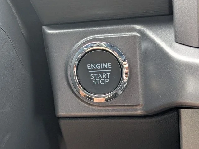 New 2026 Carbonized Gray Metallic Ford XLT image 33