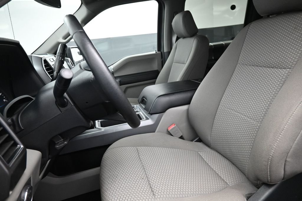 Used 2019 Gray Ford XLT image 16