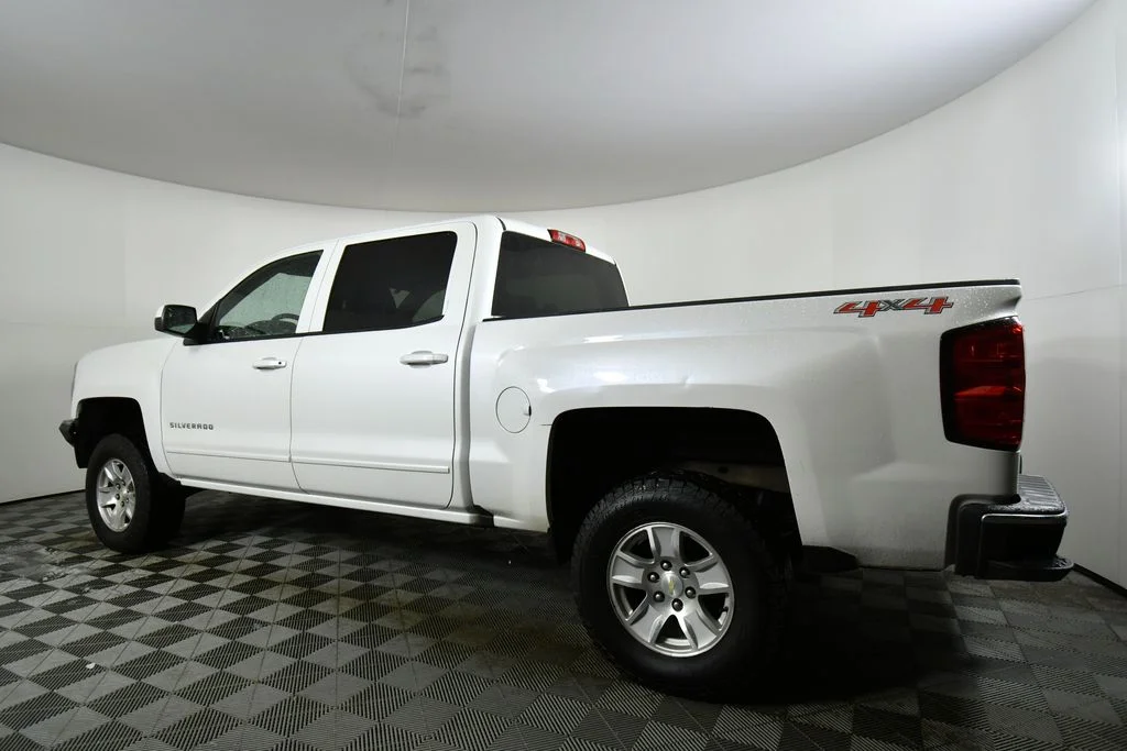2017 Chevrolet Silverado 1500 LT - Photo 14