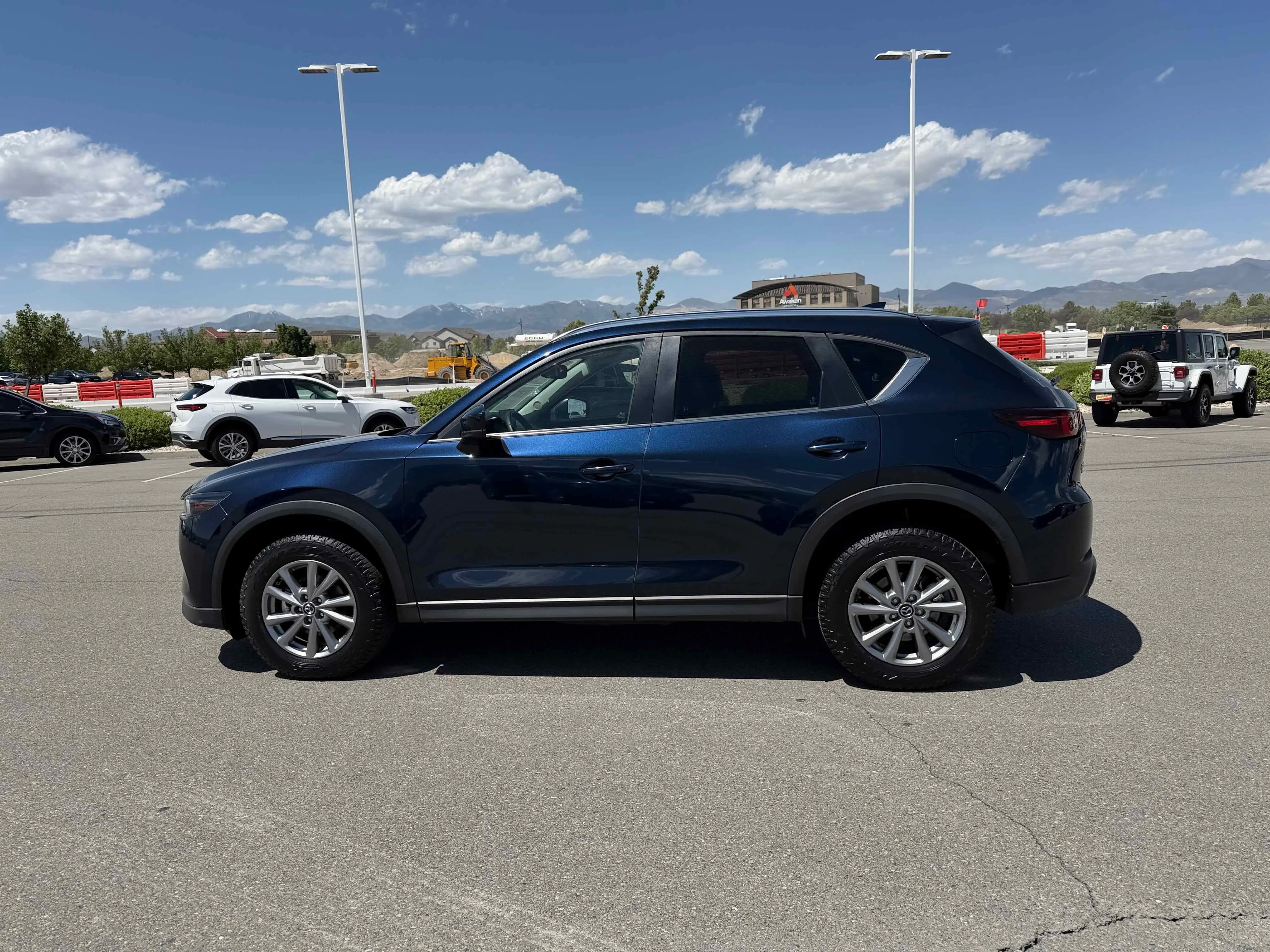 Used 2022 Deep Crystal Blue Mica Mazda 2.5 S Preferred Package image 2