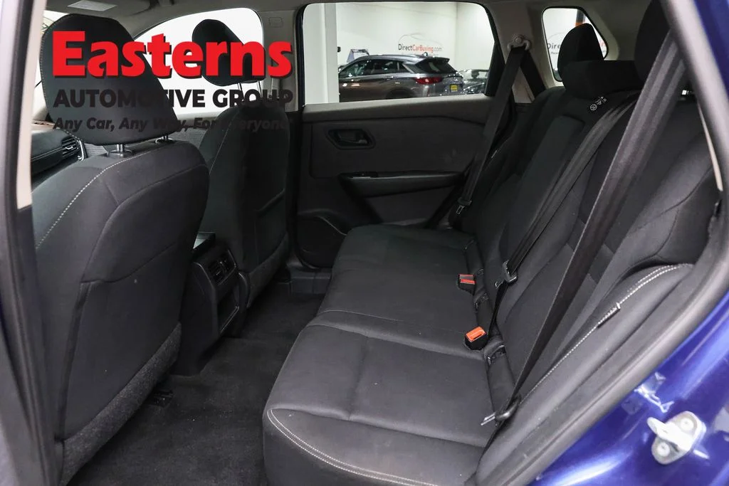 Used 2023 Blue Nissan S image 22