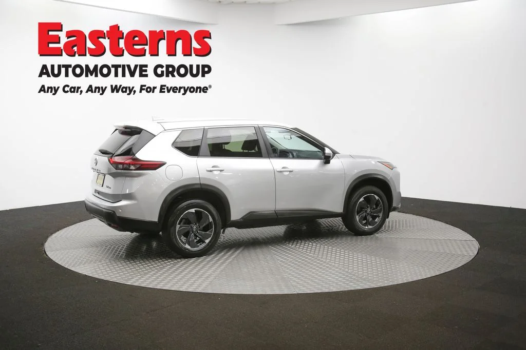 Used 2024 Silver Nissan SV image 42
