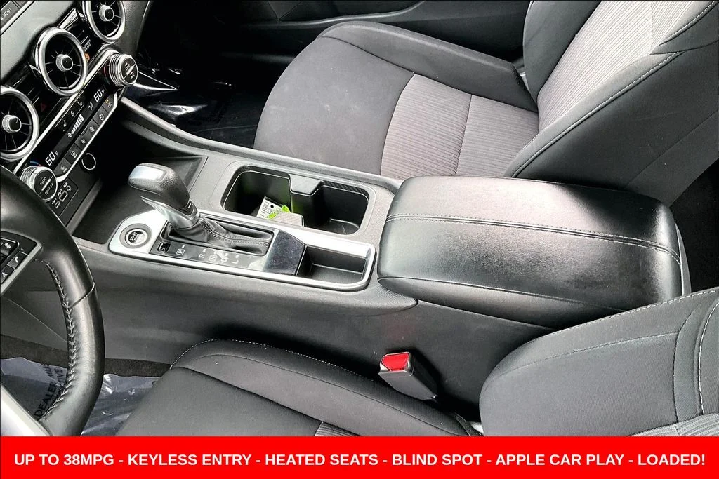 Used 2023 White Nissan SV image 21