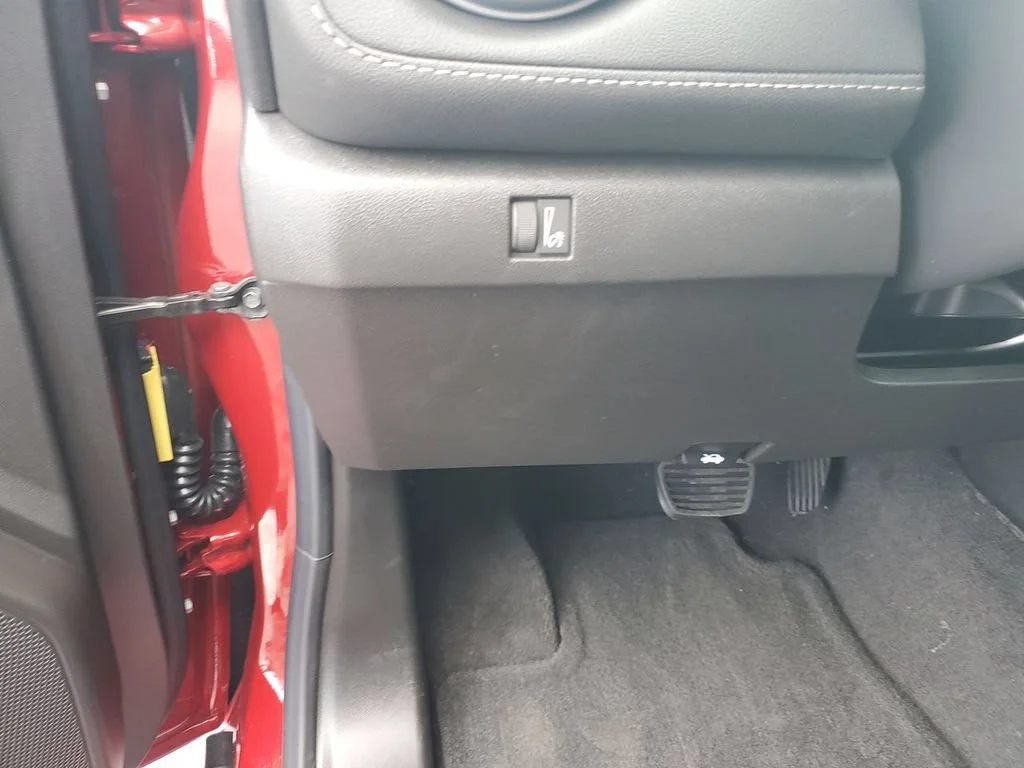 New 2026 Radiant Red Tintcoat Chevrolet LT image 18