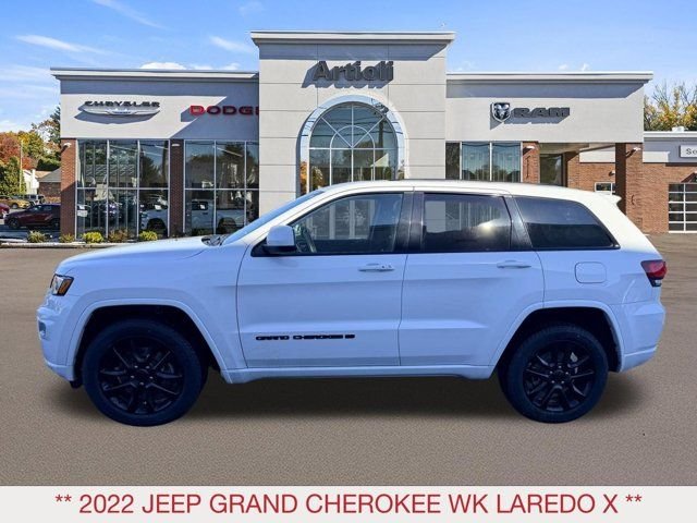 Certified Used 2022 White Jeep Laredo X image 5