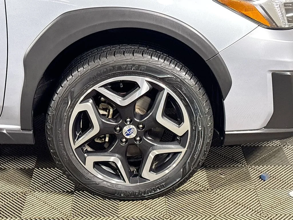Used 2018 Silver Subaru 2.0i Limited image 24