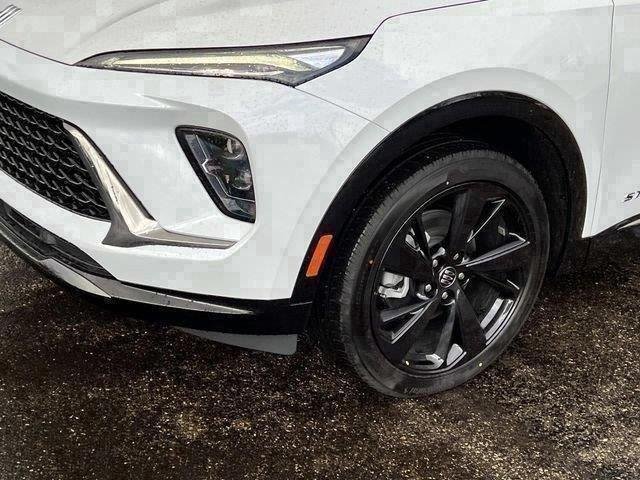 2026 Buick Envision Sport Touring - Photo 9