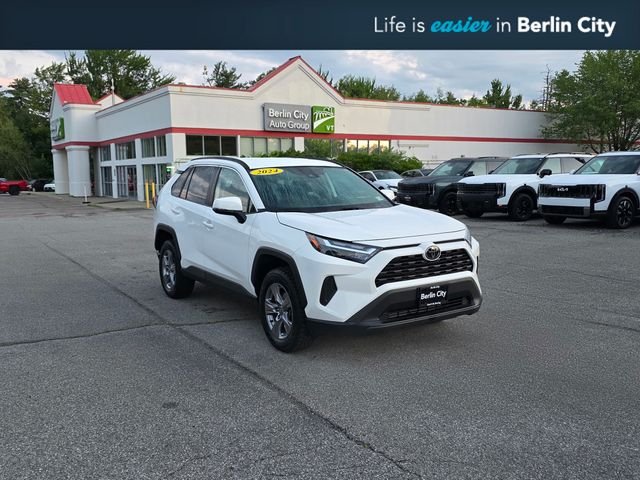 2024 Toyota RAV4 XLE