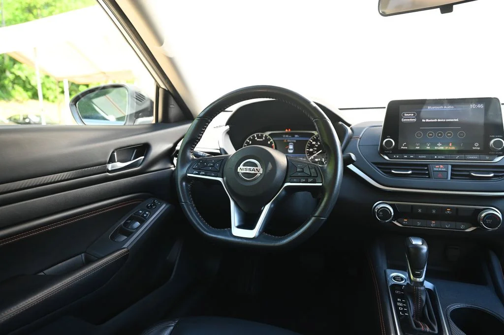 2022 Nissan Altima SR - Photo 33