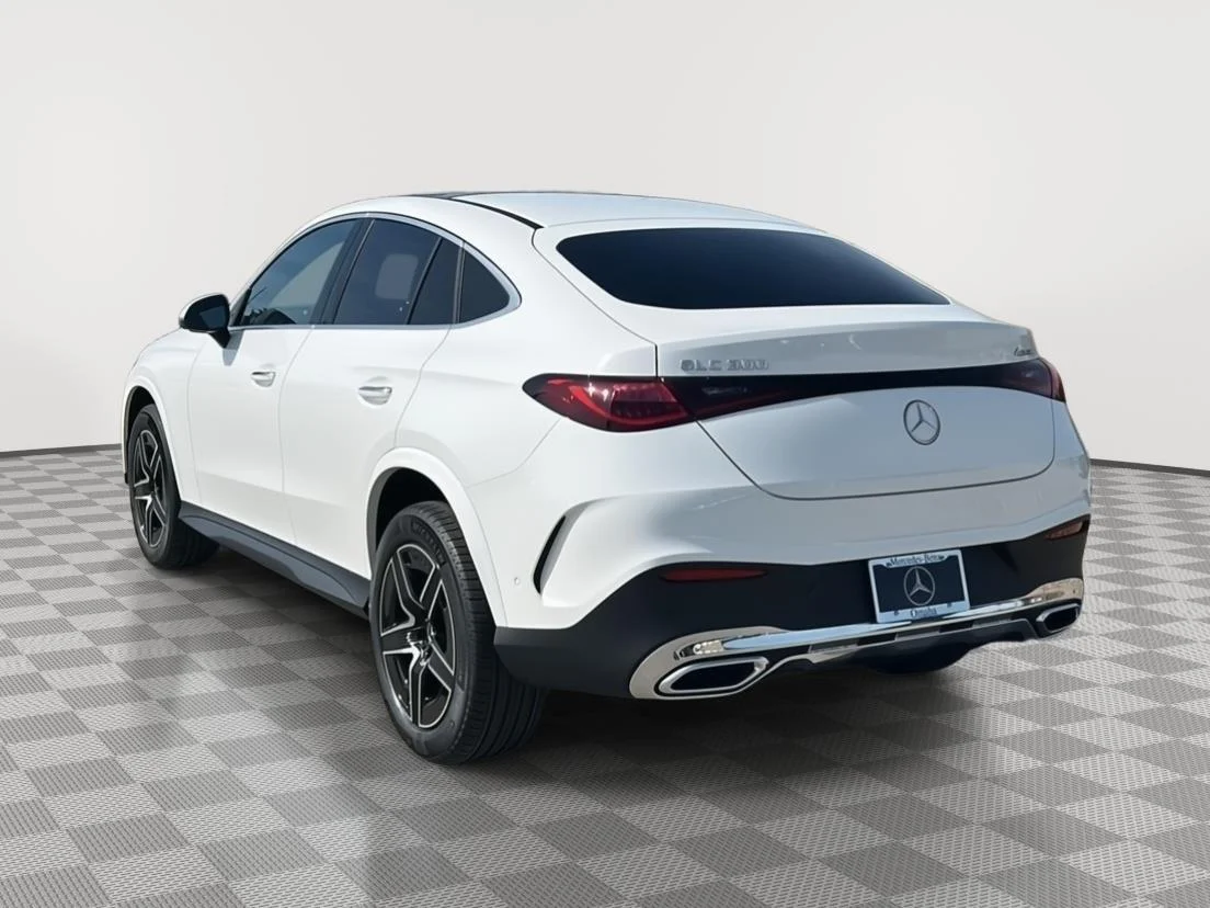 New 2026 Polar White Mercedes-Benz GLC 300 image 5