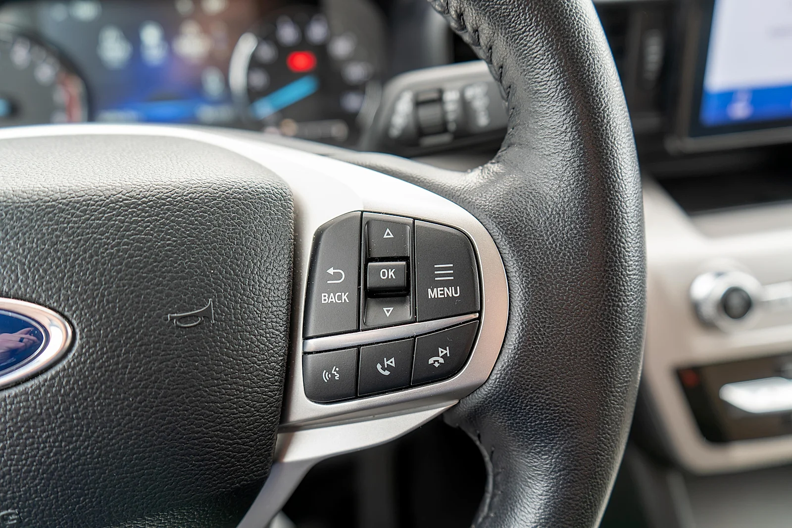 Used 2023 Stone Blue Metallic Ford XLT image 22
