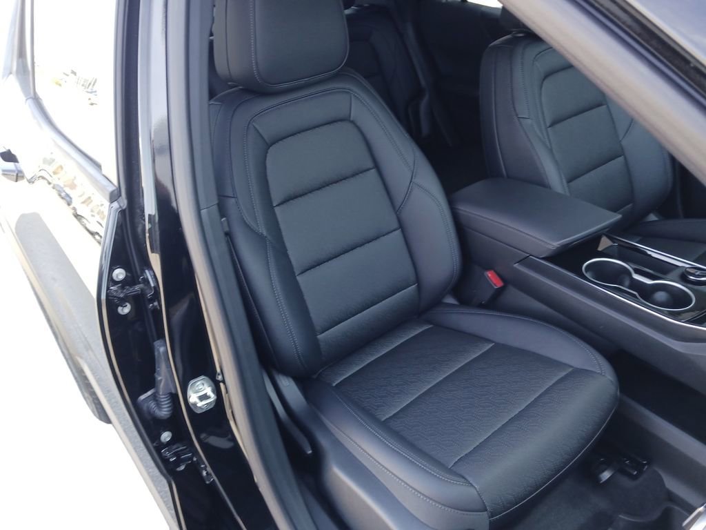 2026 Chevrolet Equinox LT - Photo 27