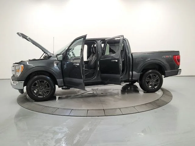 Used 2021 Green Ford XLT image 12