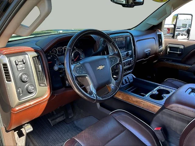 Used 2016 Black Chevrolet High Country image 21