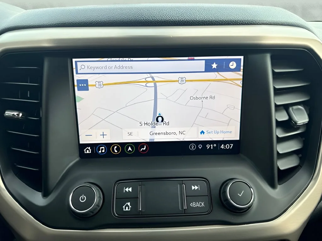 Used 2021 White GMC Denali image 13