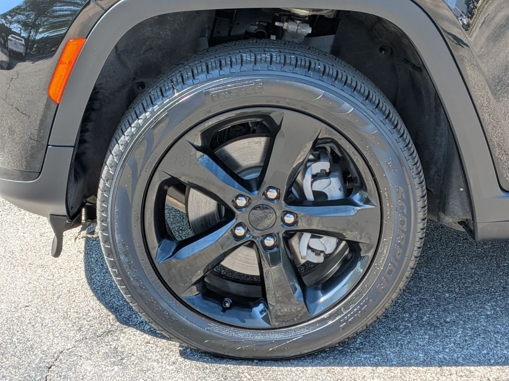 Used 2025 Black Jeep Limited image 15