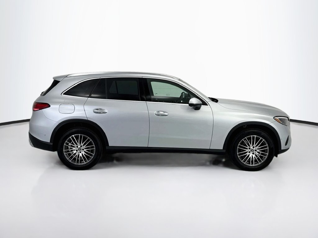 Certified Used 2026 Cirrus Silver Metallic Mercedes-Benz GLC 300 image 4