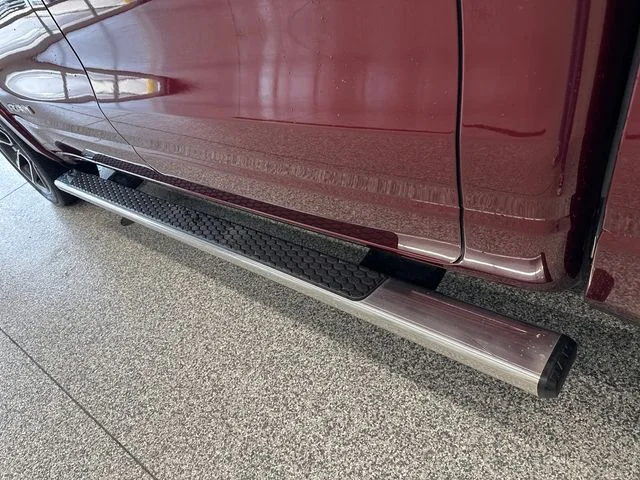 Used 2019 Red Ram Laramie image 21
