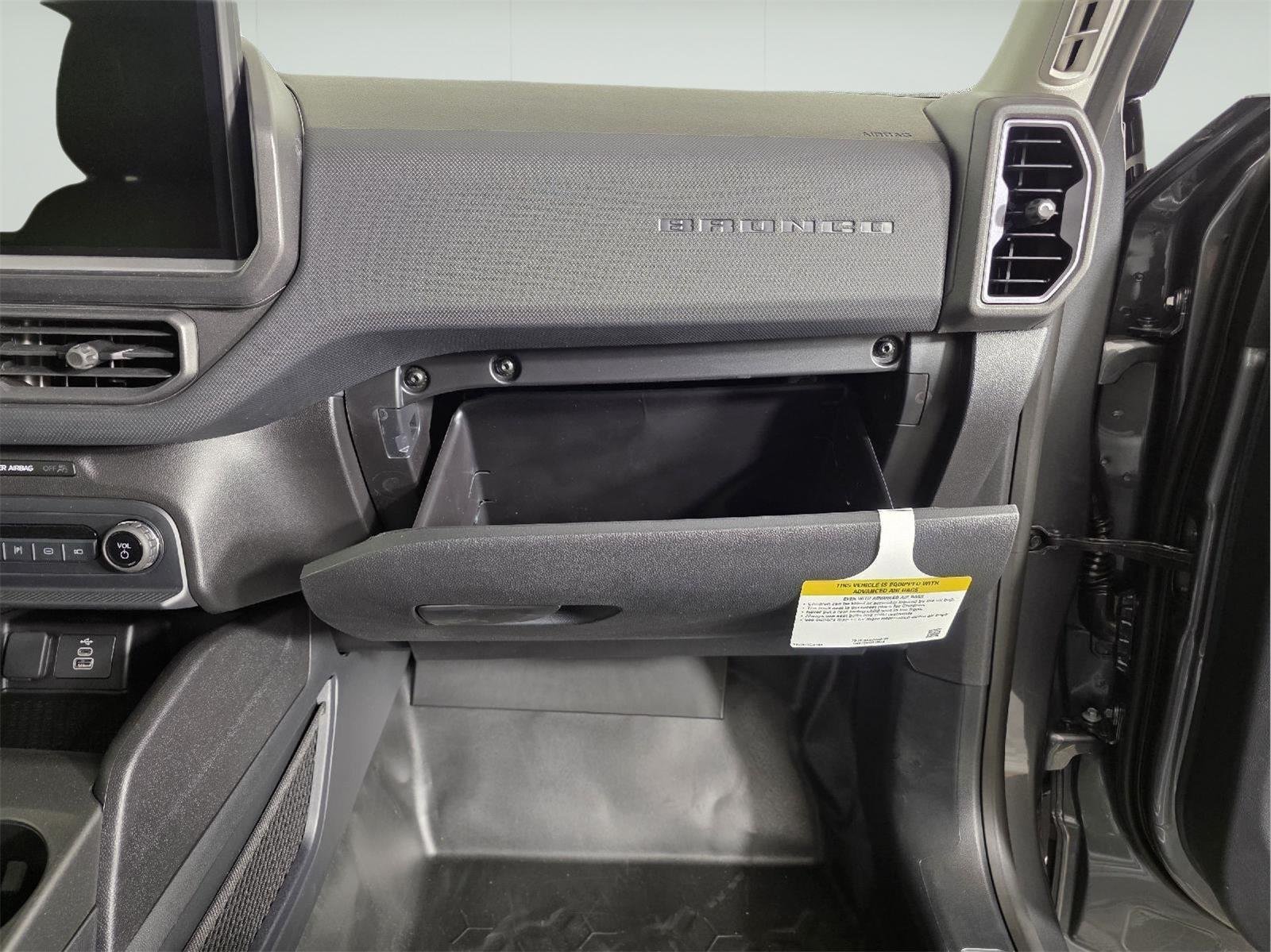 Used 2026 Carbonized Gray Metallic Ford Badlands image 26