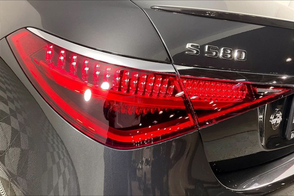 2026 Mercedes-Benz S-Class S 580 - Photo 24