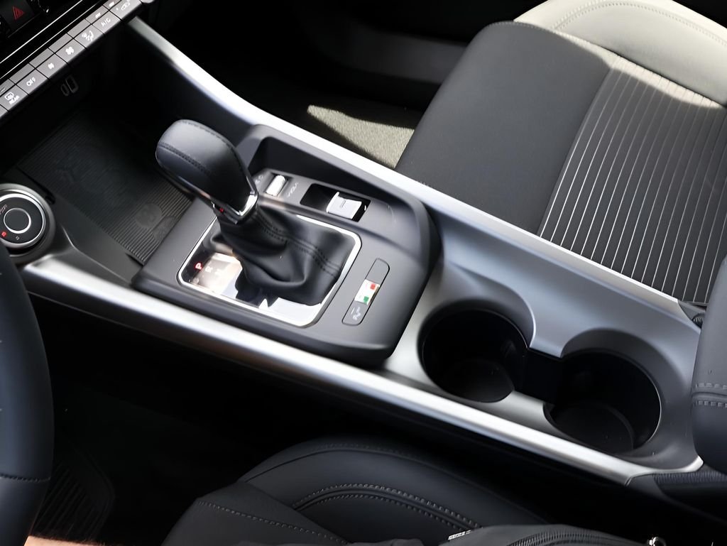 2025 Alfa Romeo Tonale Base - Photo 25