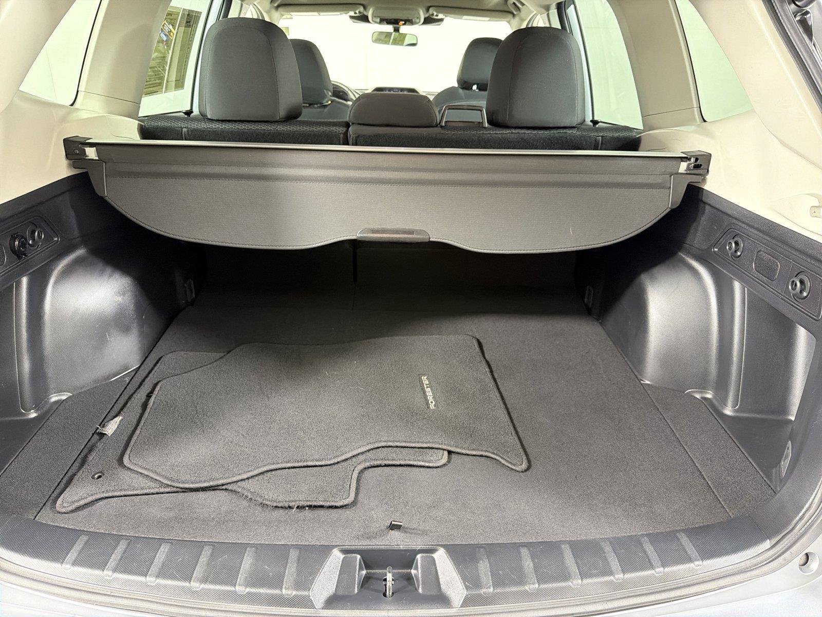 2023 Subaru Forester Premium - Photo 16