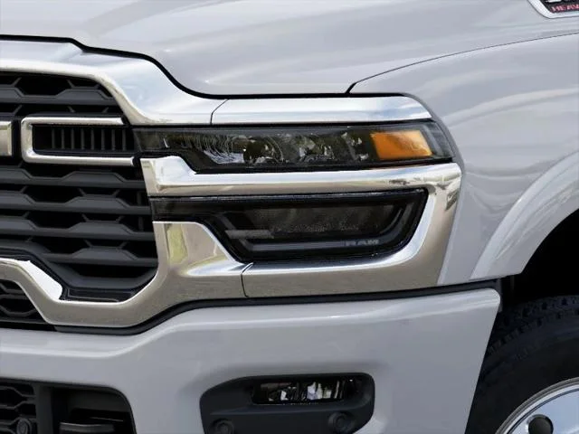 New 2026 Bright White Clear-Coat Exterior Paint RAM Tradesman image 18