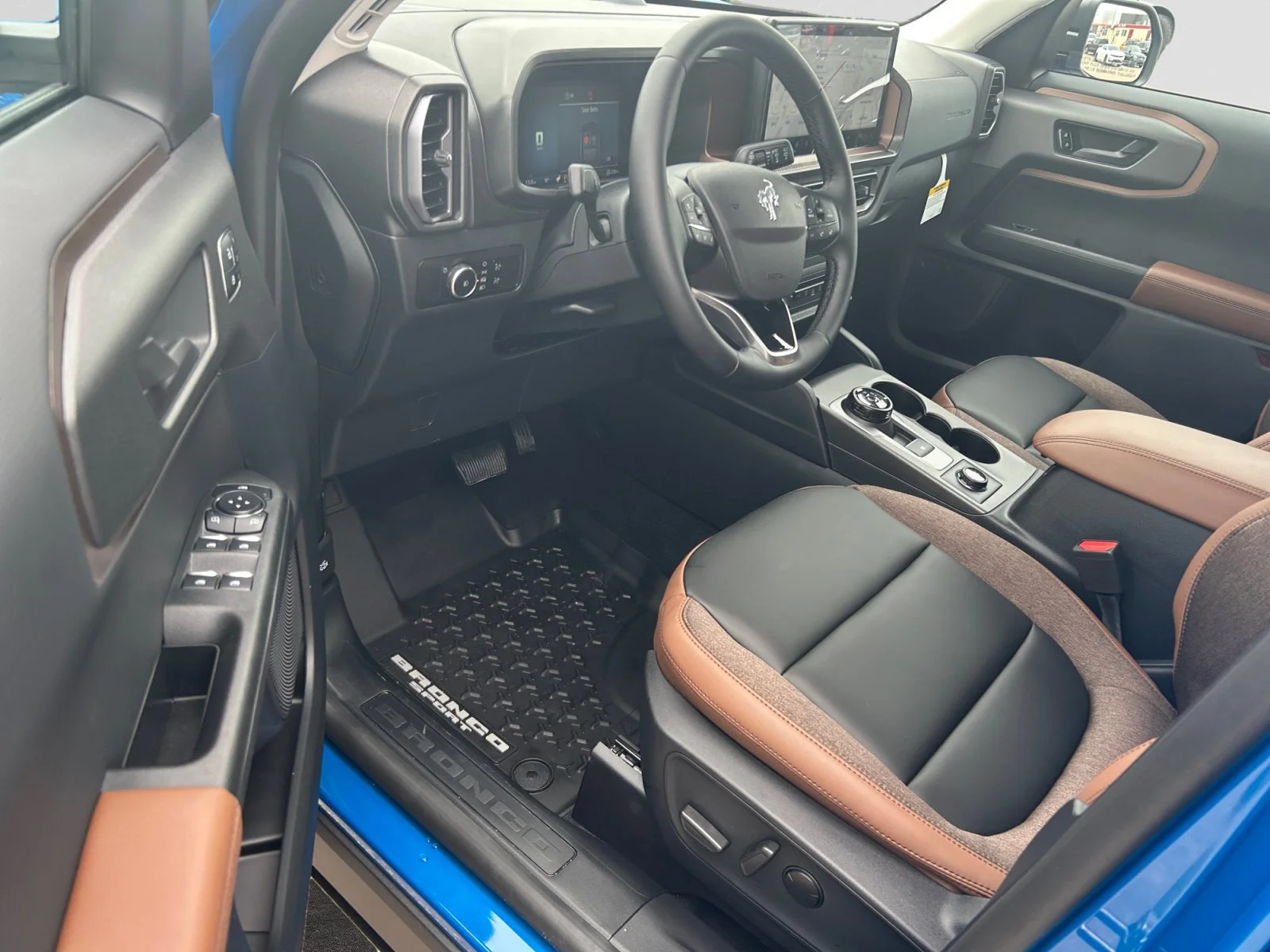 New 2026 Velocity Blue Metallic Ford Outer Banks image 12