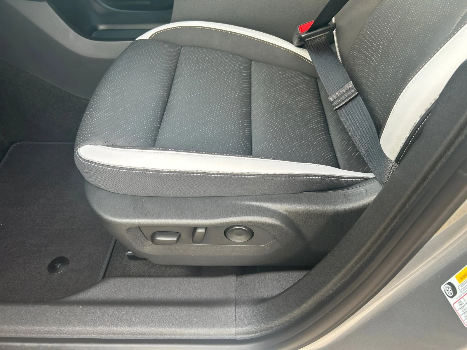 New 2026 Moonstone Grey Metallic Buick Sport Touring AWD image 15