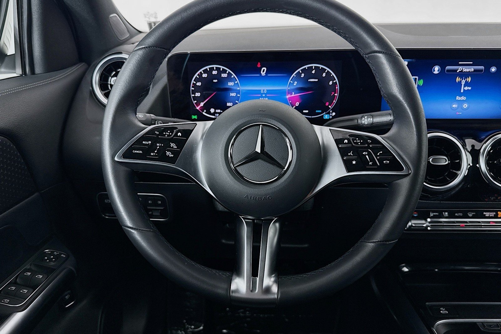 Certified Used 2026 Polar White Mercedes-Benz GLA 250 image 19