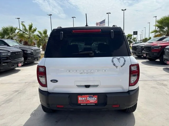 Used 2021 White Ford Outer Banks image 5