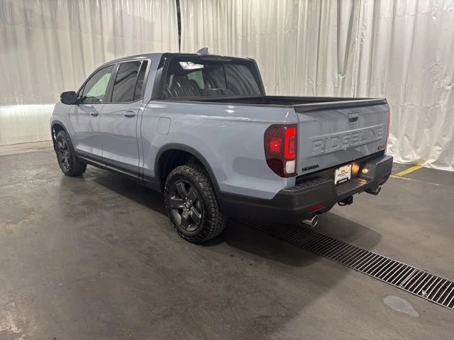 New 2026 Sonic Gray Pearl Honda TrailSport image 5