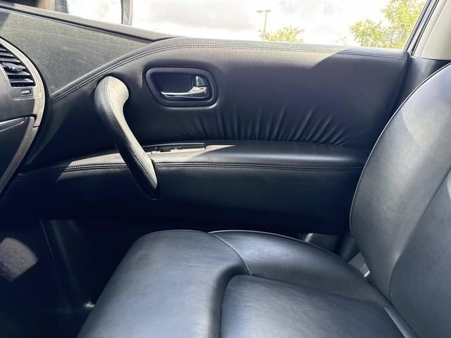 Used 2023 Black Nissan SV image 36
