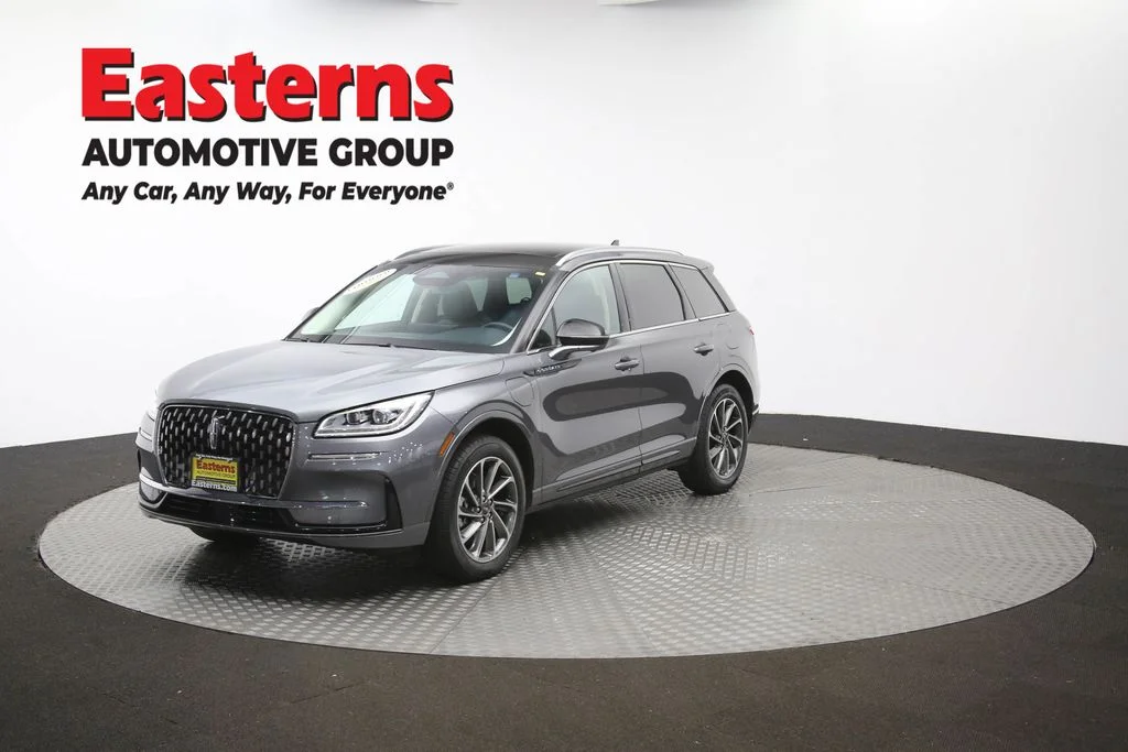 Used 2023 Gray Lincoln Grand Touring image 57