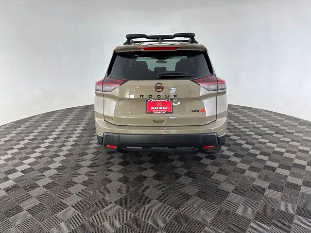 Used 2025 Beige/tan Nissan Rock Creek image 6